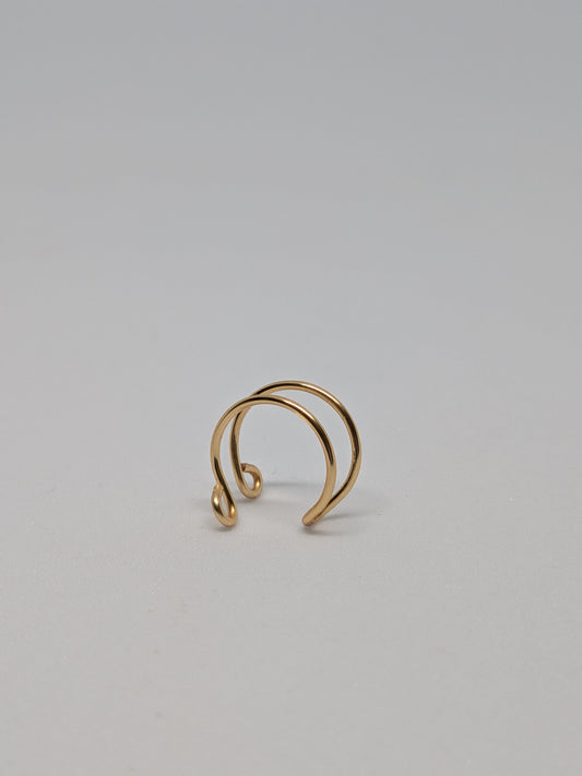 Earcuff 'TWO' in gold
